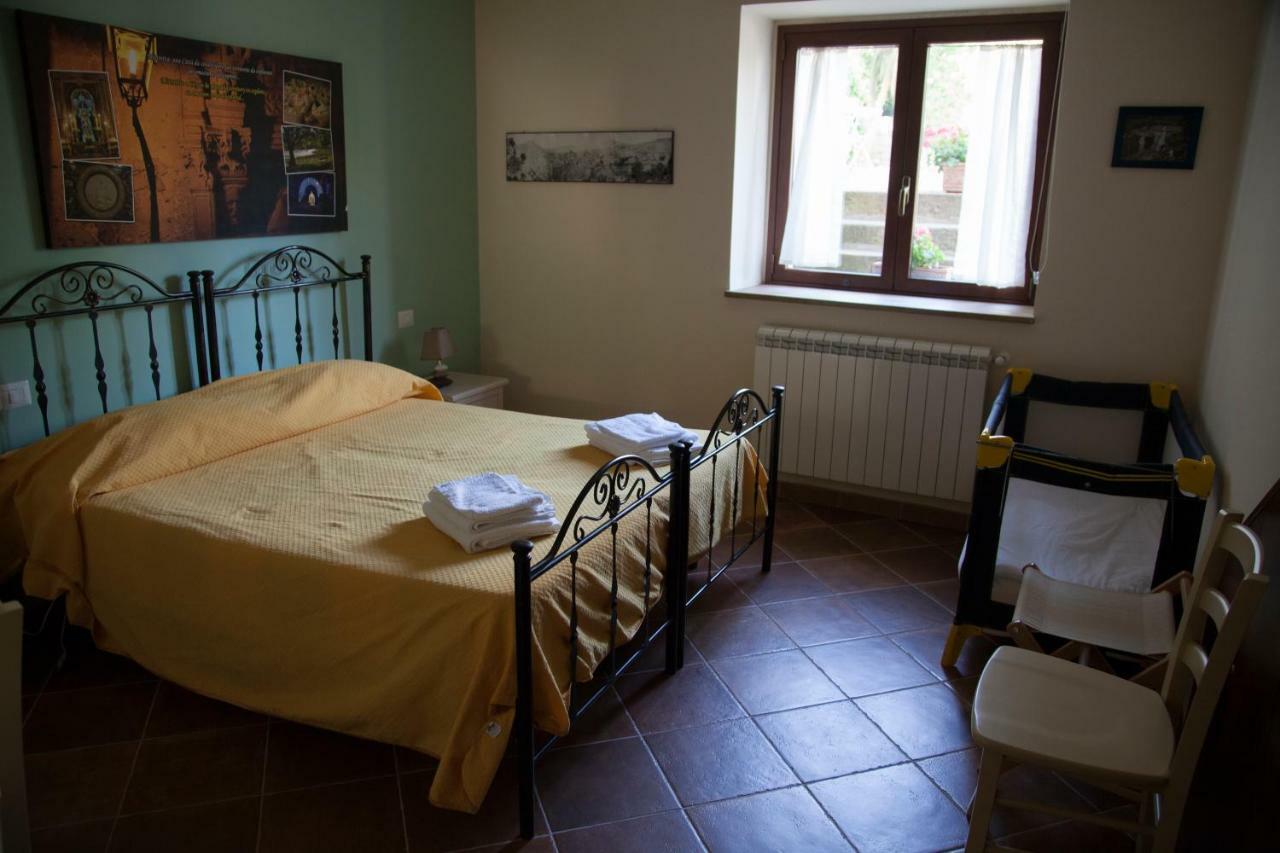 La Carretteria Guest House Mistretta Eksteriør bilde